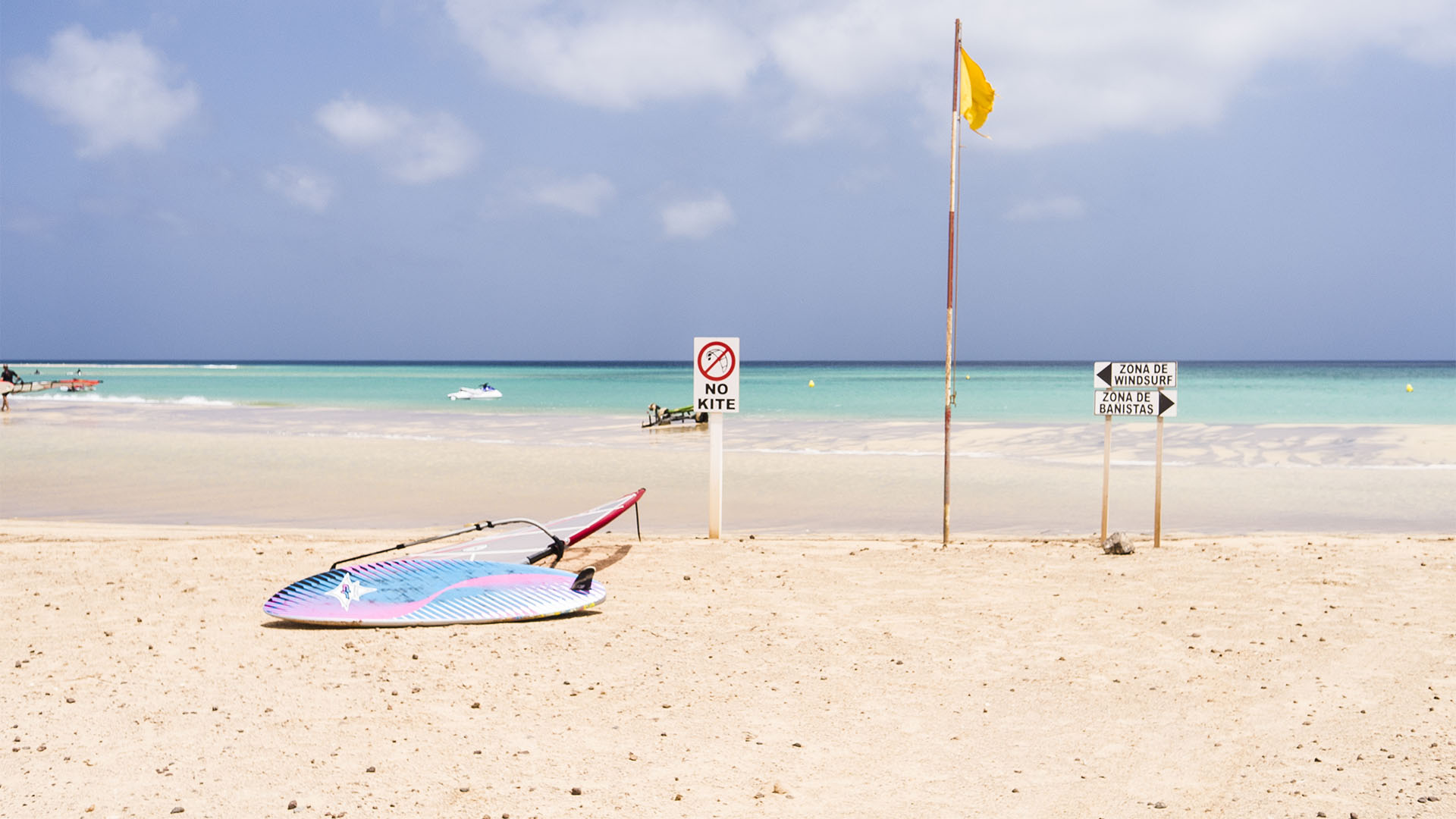 Windsurfen auf Fuerteventura – das Hawaii Europas.