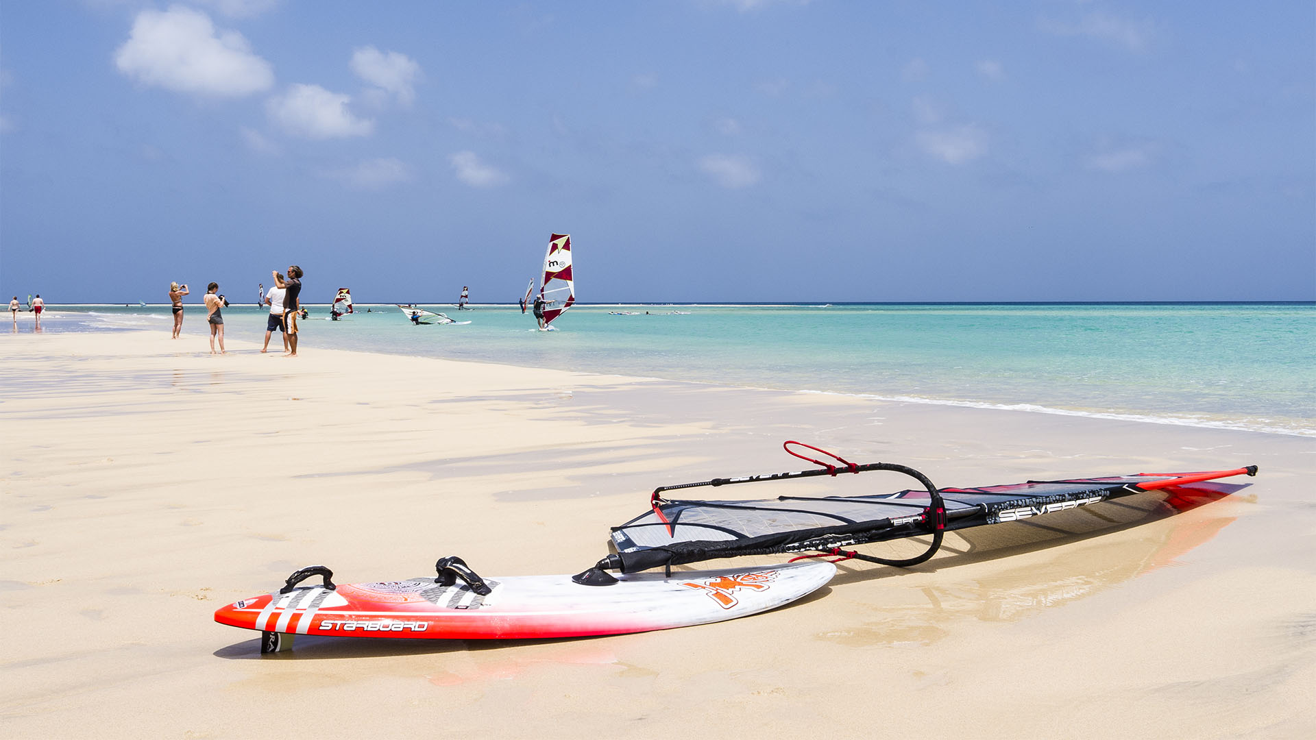 Windsurfen auf Fuerteventura – das Hawaii Europas.