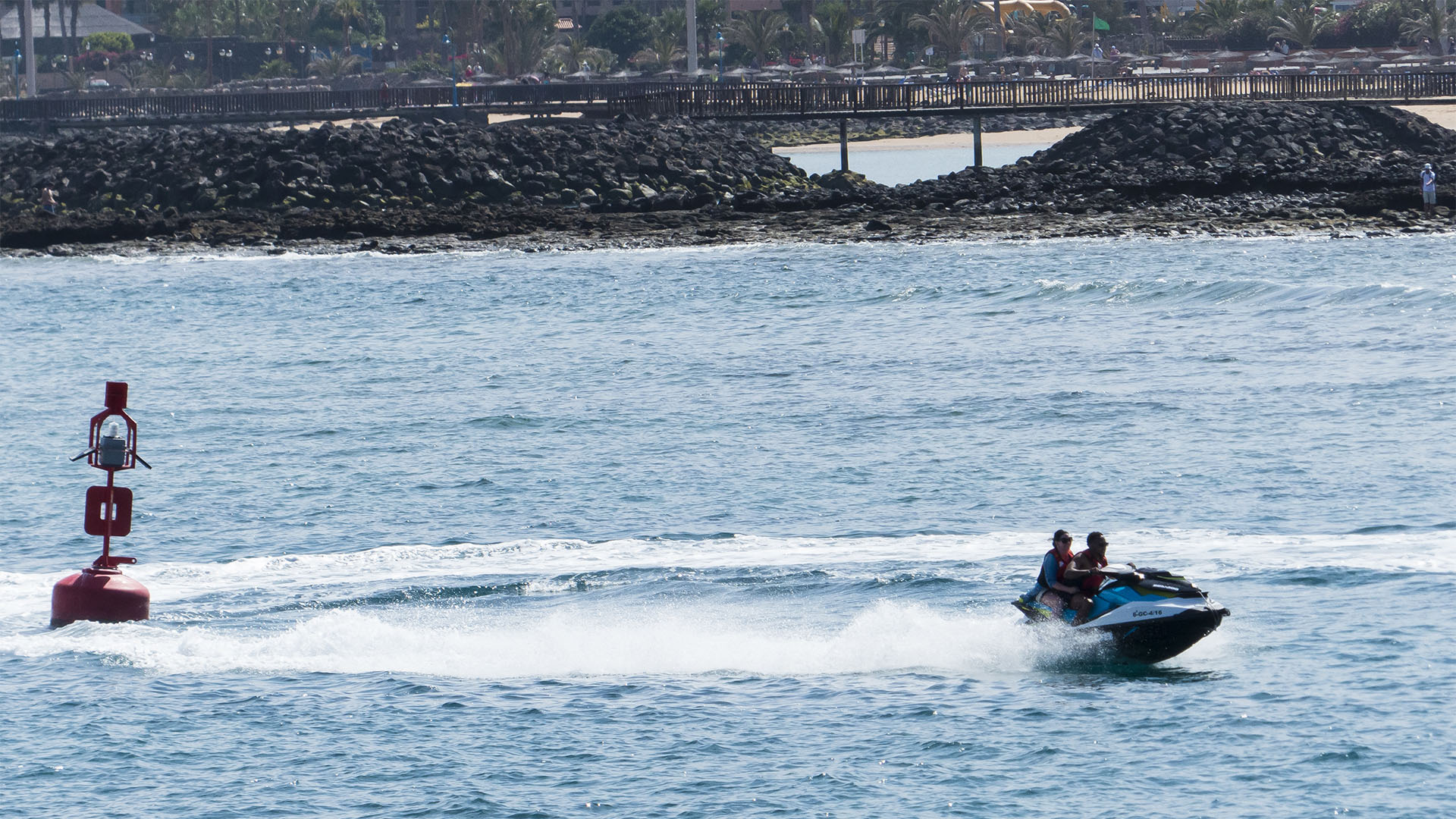 Funsport, Jetski, Jetskisafaris, Parasailing und mehr auf Fuerteventura.