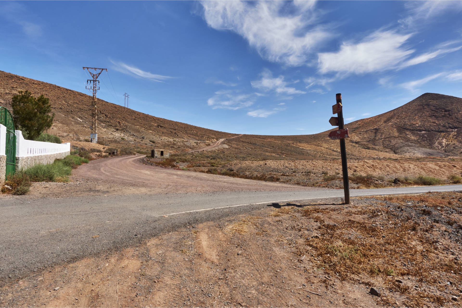 Wandern + Trekking auf Fuerteventura: Über das Valle de Tetir nach Tefía.