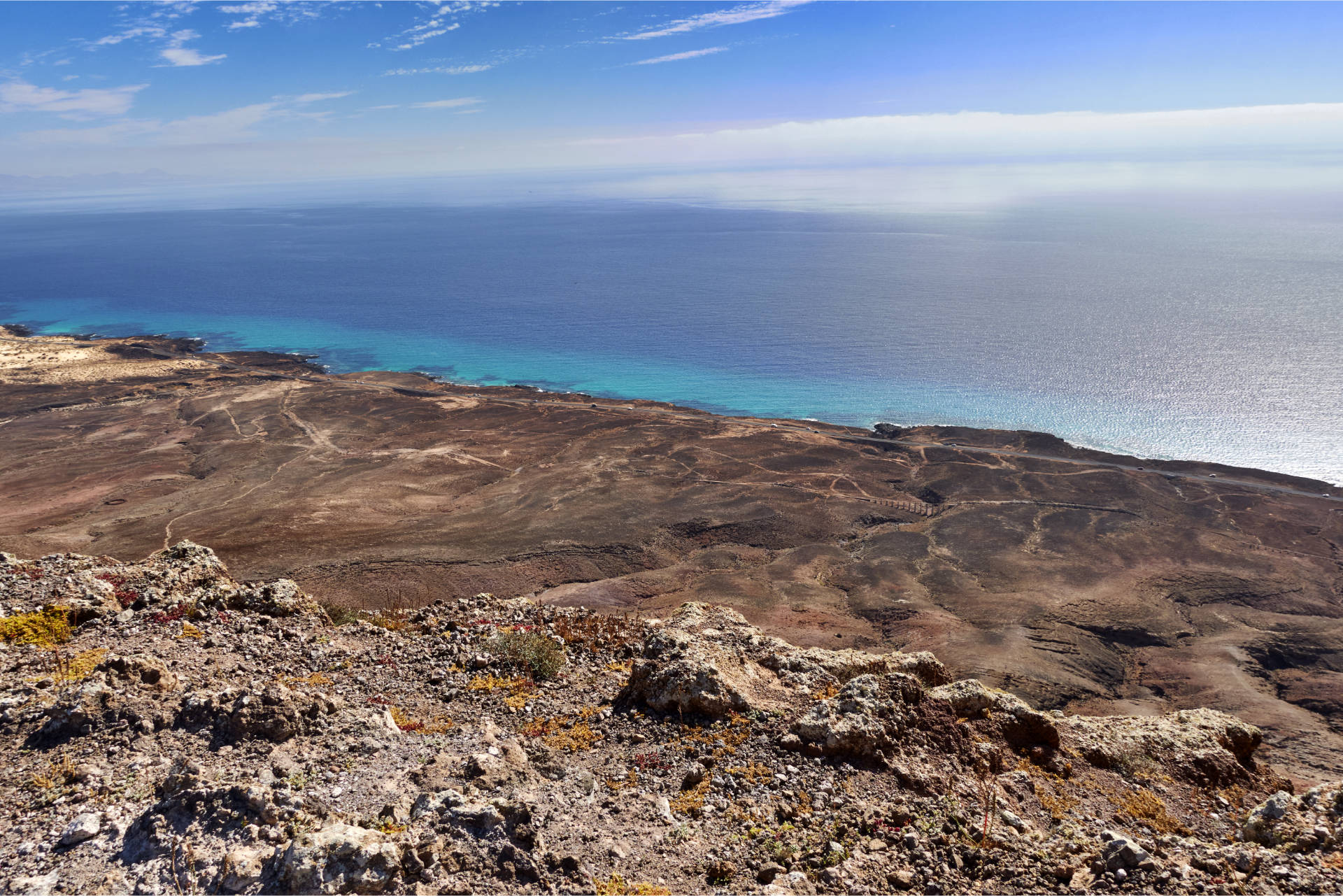 Blick auf die Küste vom Montaña Roja (314m) Fuerteventura.