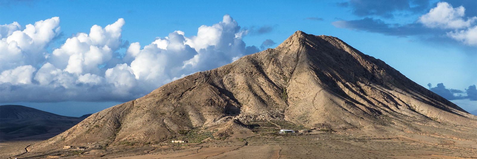 Wandern auf den Montaña Tindaya Fuerteventura.