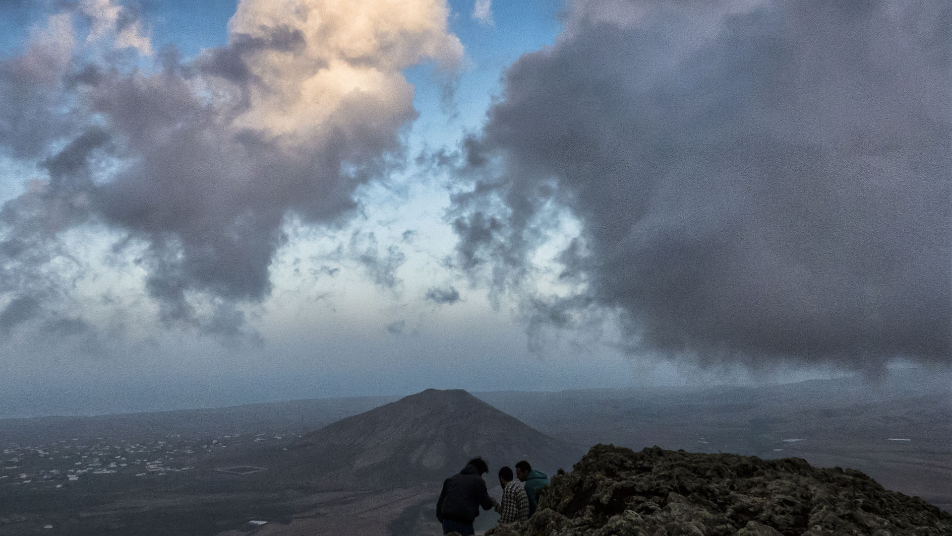 Wandern + Trekking auf Fuerteventura: Wintersonnwend am Montaña de Enmedio.