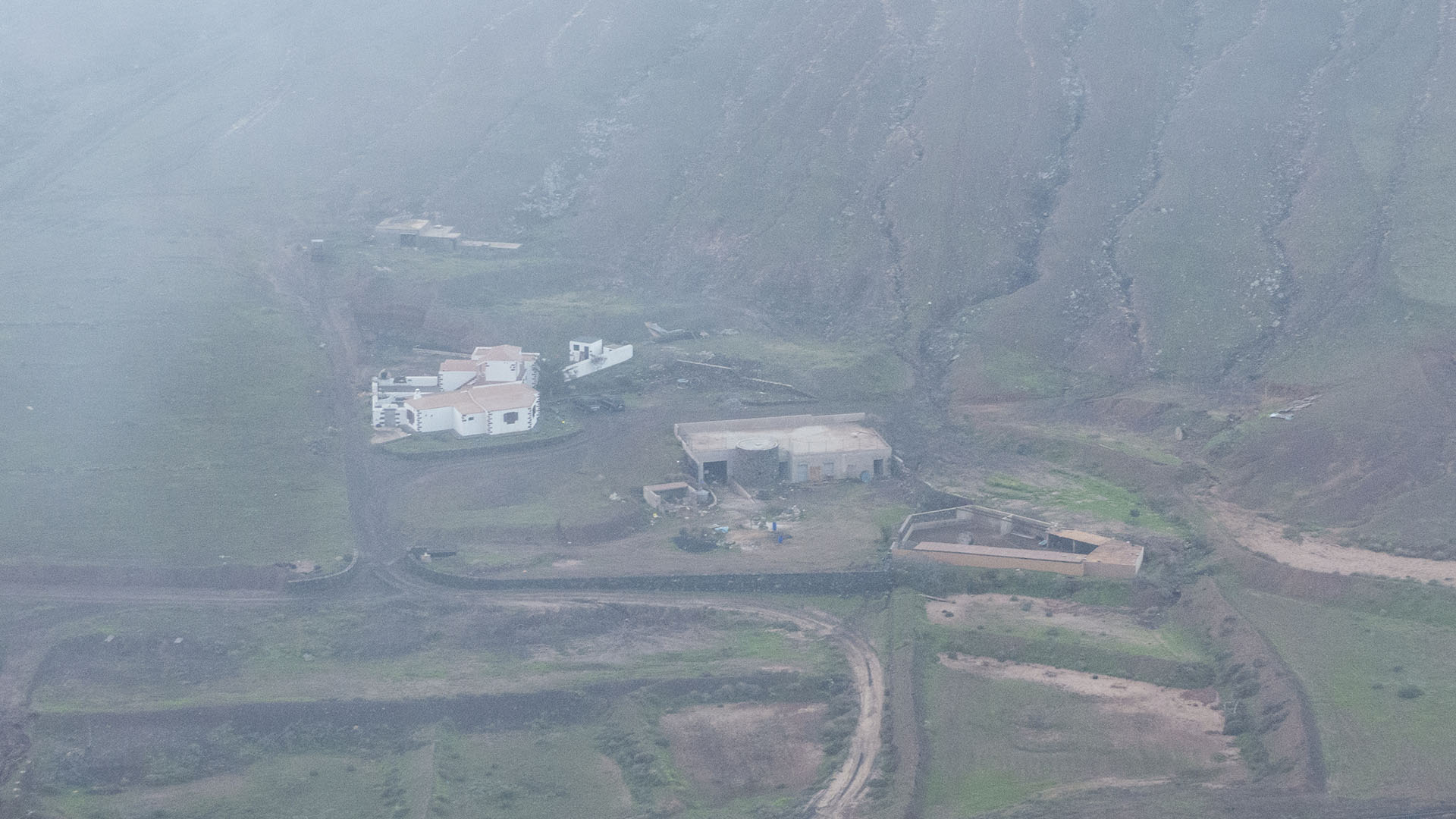 Wandern + Trekking auf Fuerteventura: Wintersonnwend am Montaña de Enmedio.