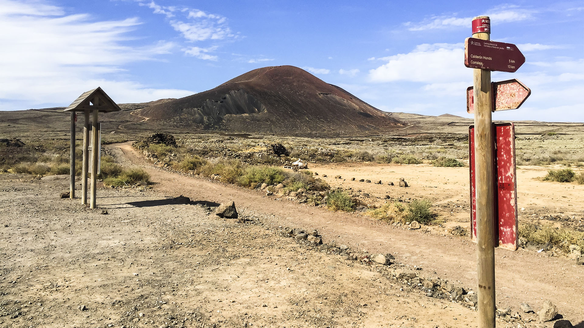 Wandern + Trekking auf Fuerteventura: Lajares Corralejo Vulkantour.