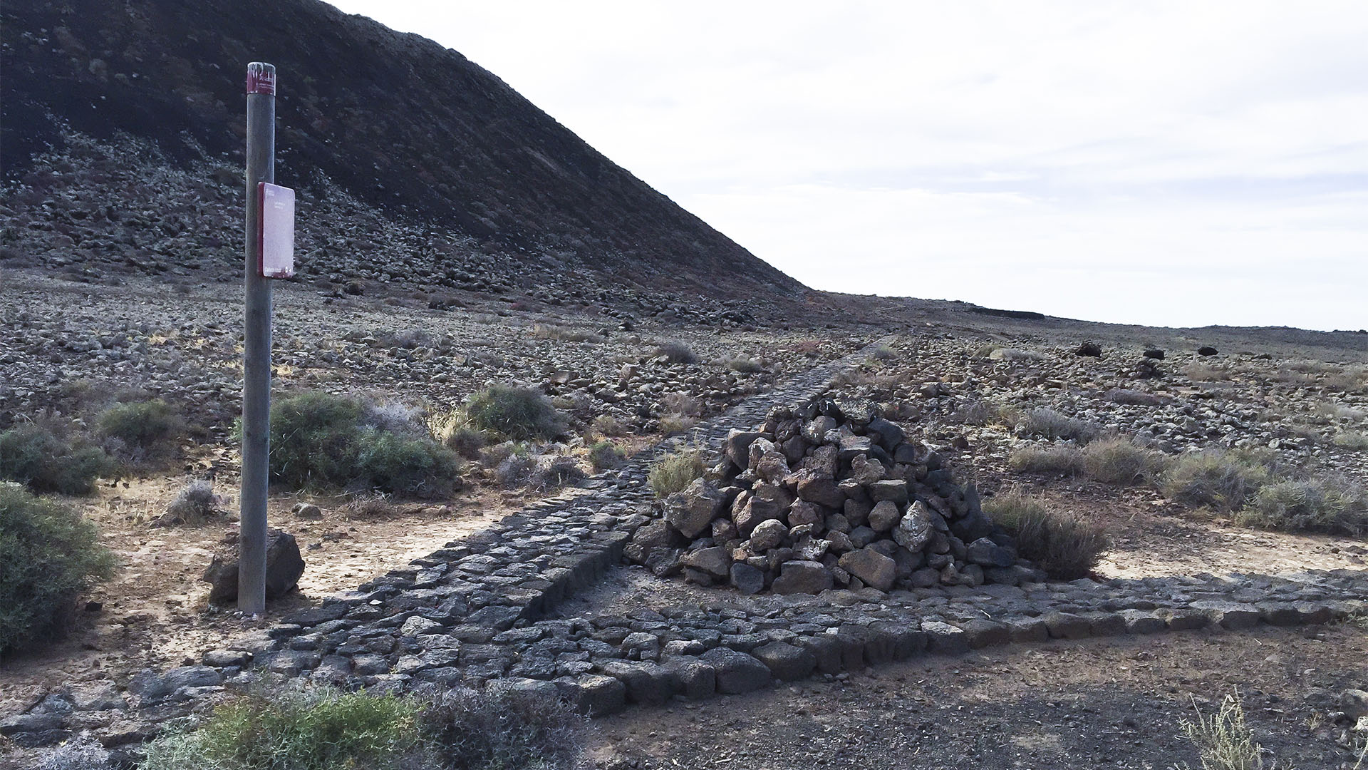 Wandern + Trekking auf Fuerteventura: Lajares Corralejo Vulkantour.
