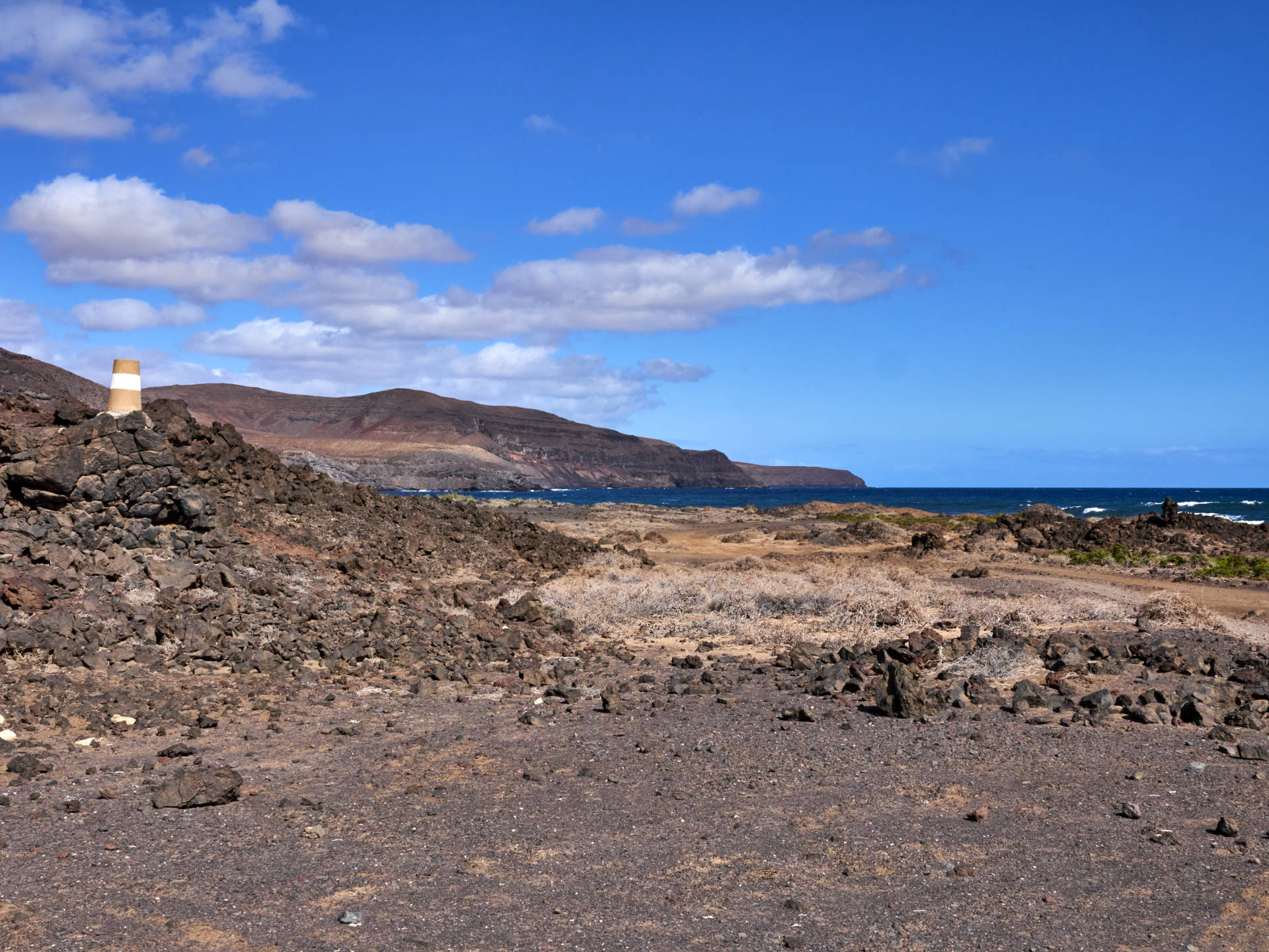 Küstenwanderung Fuerteventura – von der Ensenada de Toneles zu den Casas de Jacomar.