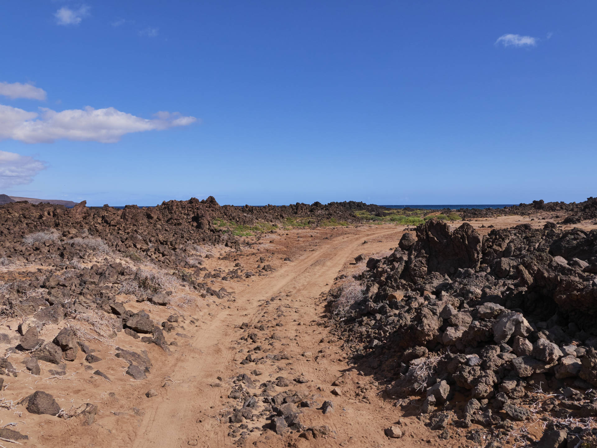 Küstenwanderung Fuerteventura – von der Ensenada de Toneles zu den Casas de Jacomar.