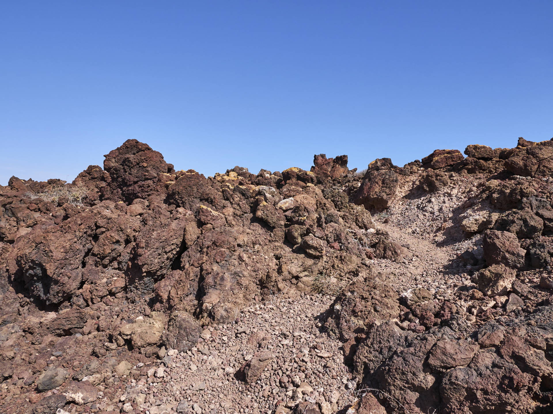 Küstenwanderung Fuerteventura – von der Ensenada de Toneles zu den Casas de Jacomar.