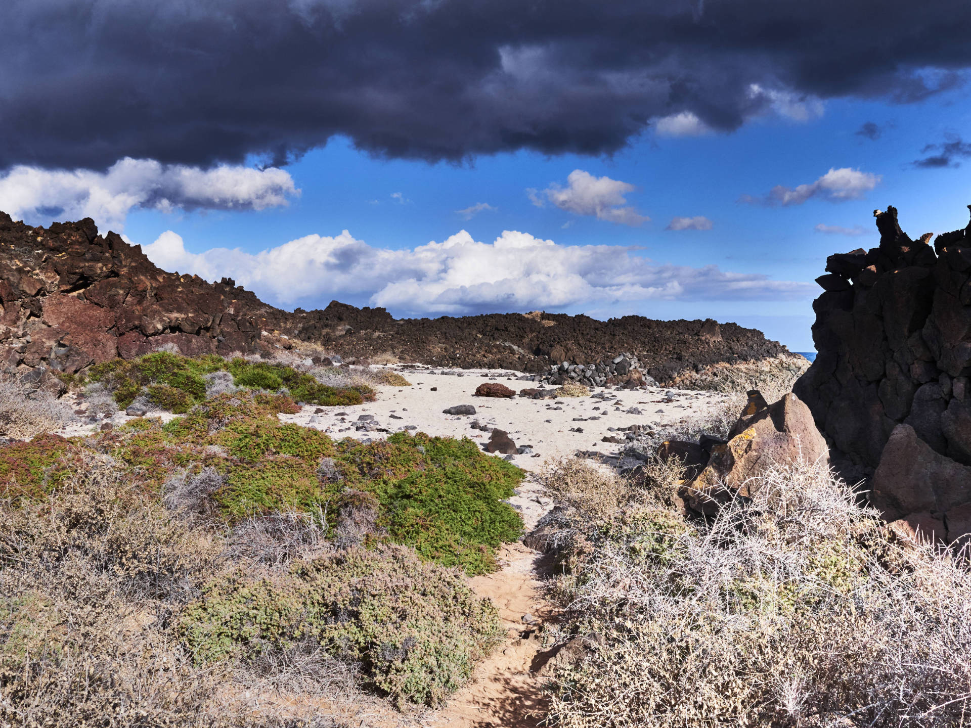 Küstenwanderung Fuerteventura – von der Ensenada de Toneles zu den Casas de Jacomar.