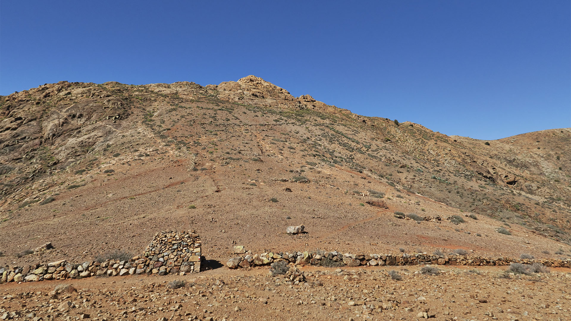 Wanderung von Toto über den Mirador los Granadillos auf den Morro de los Olivos und den Filo de Fénduca.