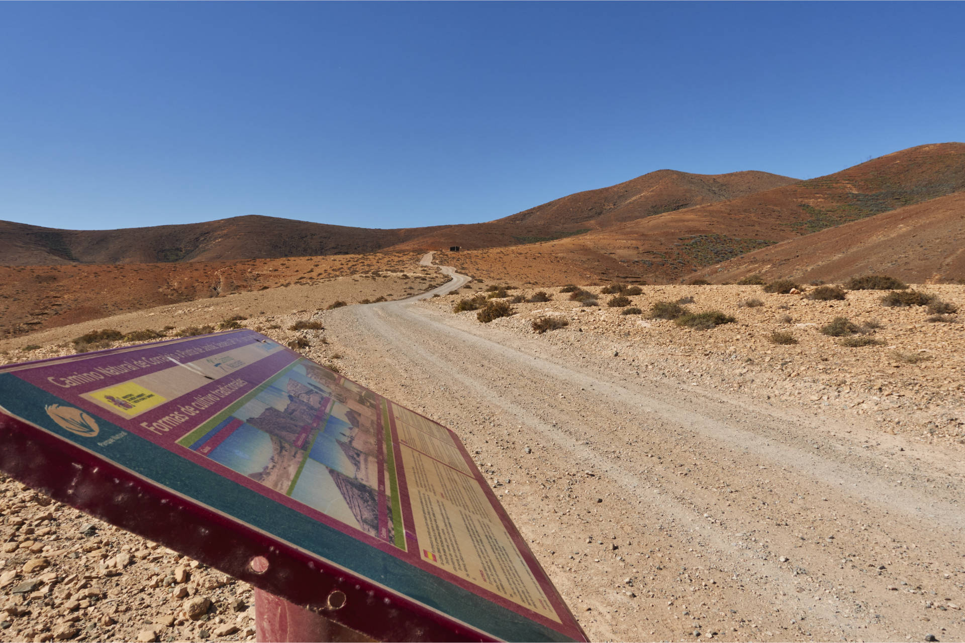 Informationen zum GR-131 am Camino natural von Vega de Río Palmas nach Tiscamanita.