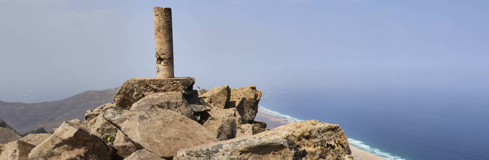 Auf dem Gipfel des Pico de la Zarza (807m) Jandía Fuerteventura.