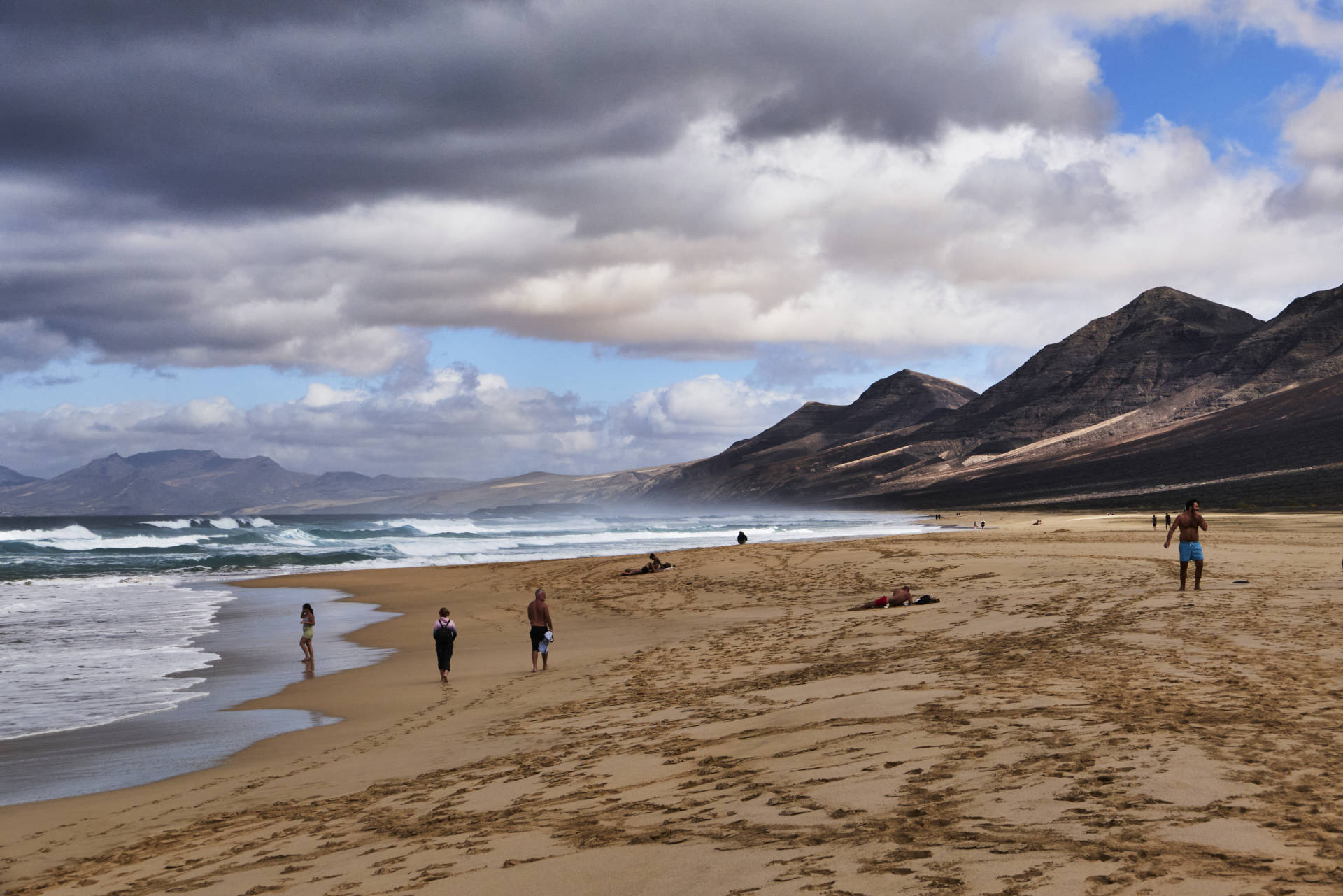 Am Playa de Cofete Jandía Richtung El Islote und Playa de Barlovento.