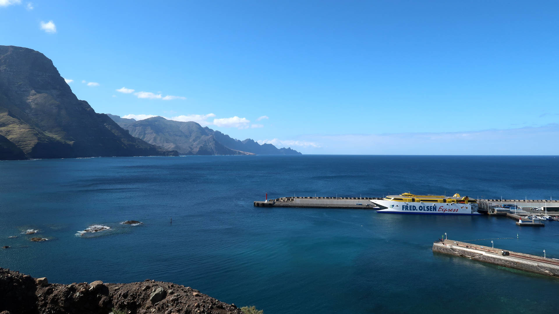 Der Fährhafen von Puetro de las Nieves auf Gran Canaria.