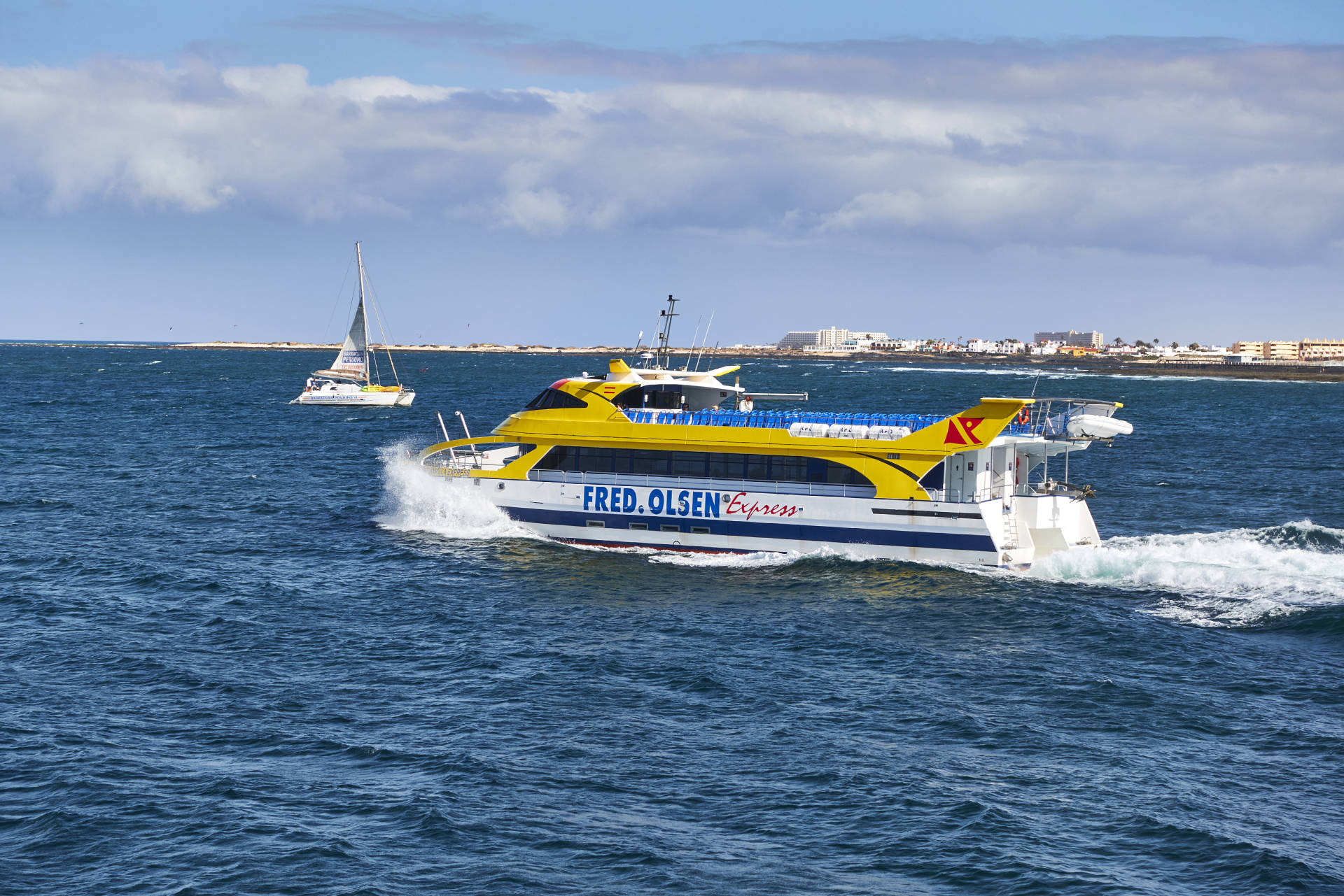 Fred. Olsen Express zwischen Fuerteventura und Lanzarote.