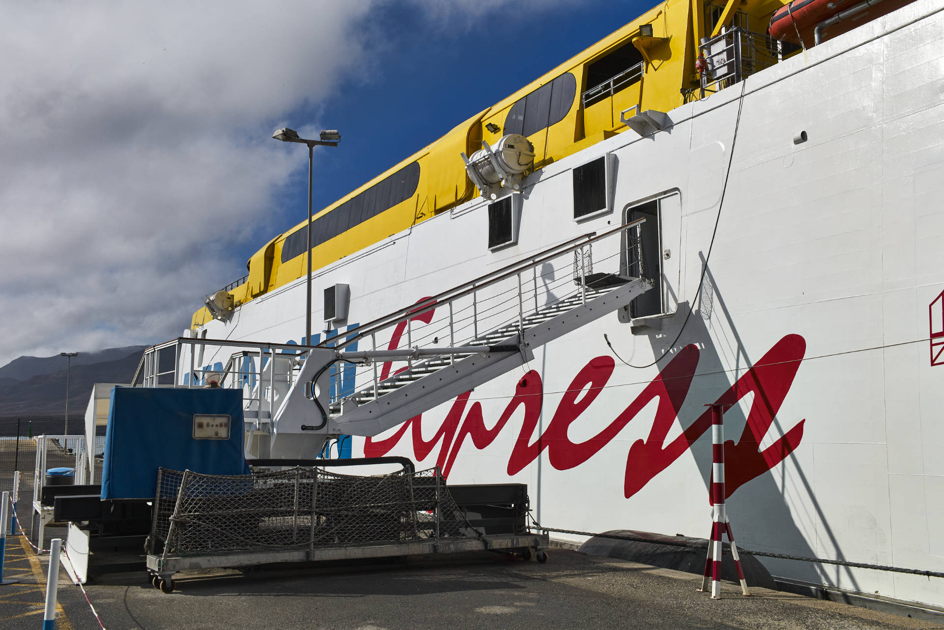 Fred. Olsen Fähre Morro Jable - Las Palmas: Im Hafen von Morro Jable.