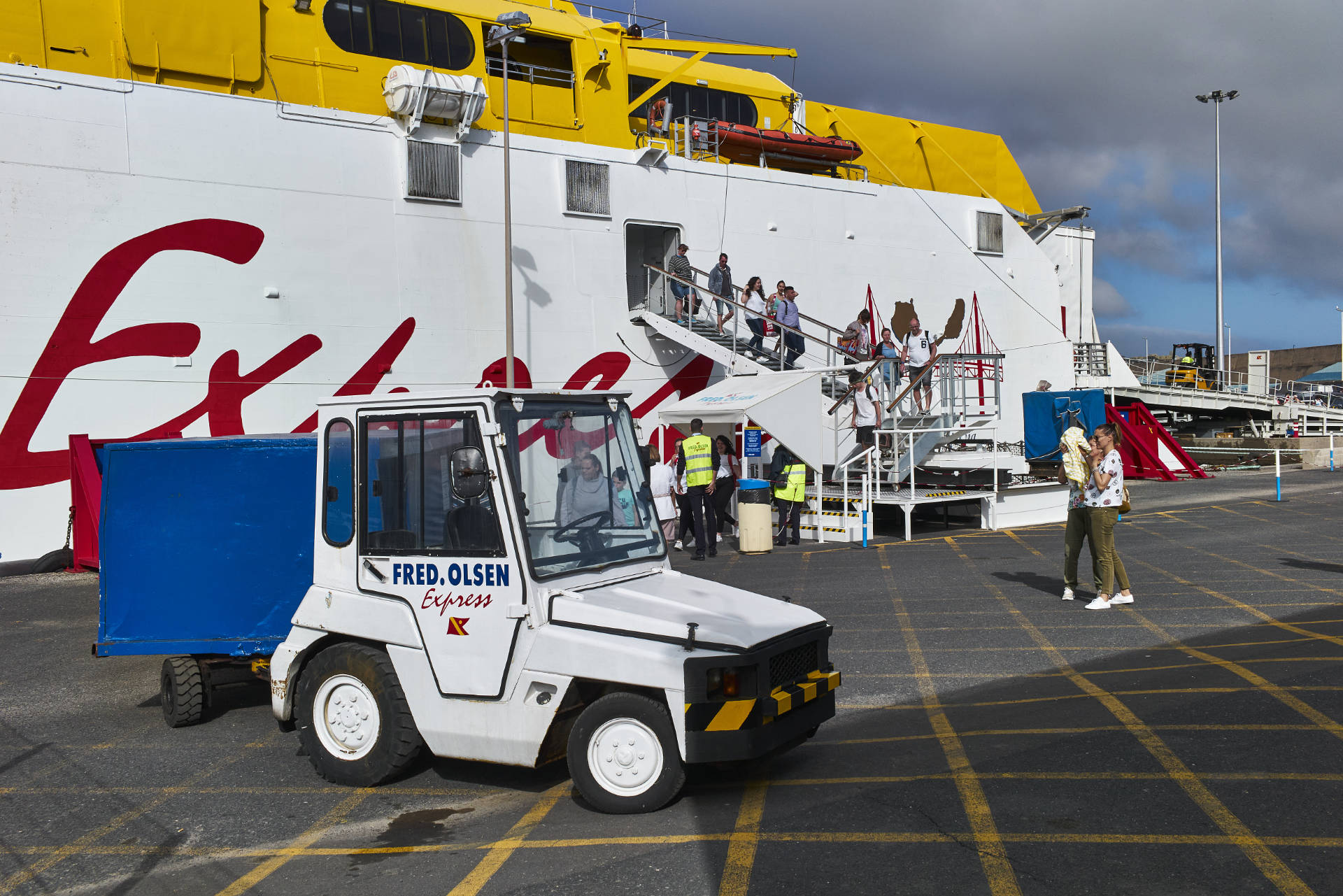 Fred. Olsen Fähre Morro Jable - Las Palmas: Im Hafen von Morro Jable.