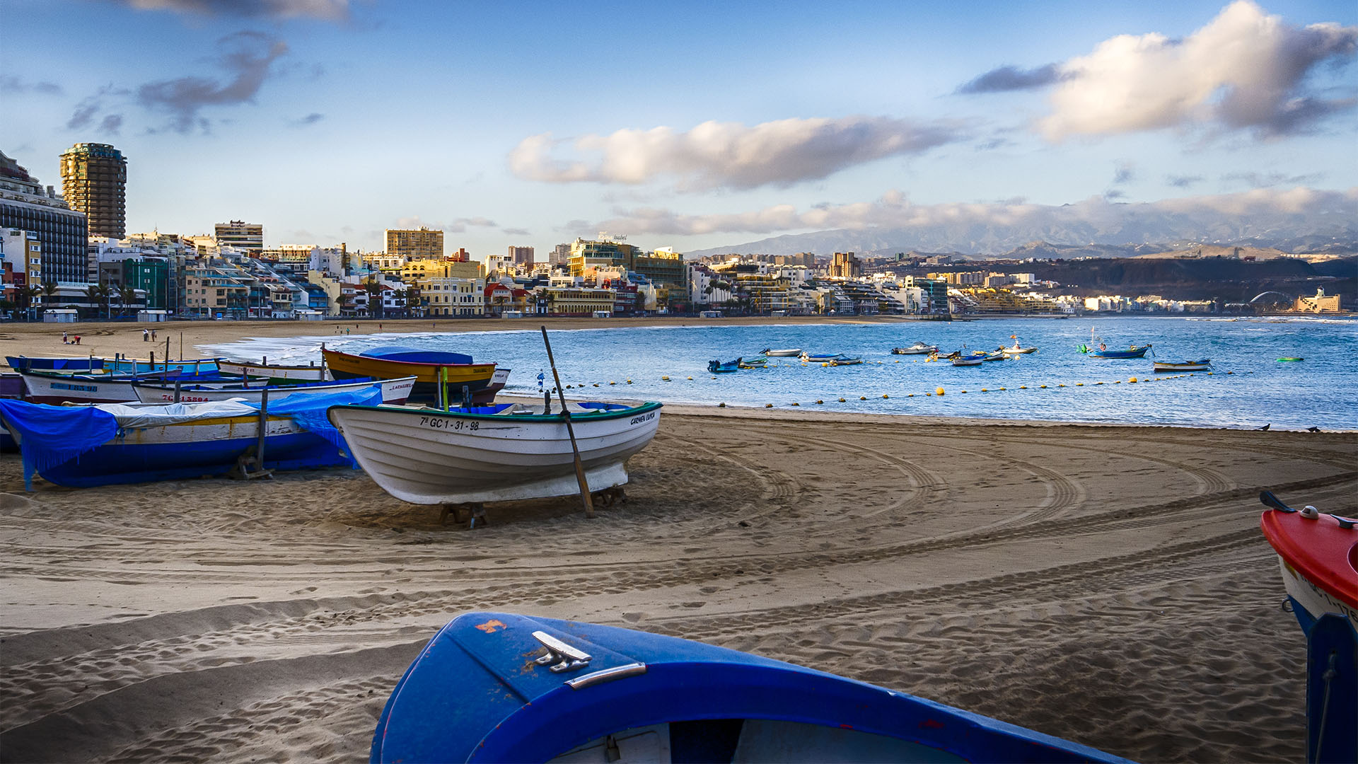 Playa de las Canteras Las Palmas de Gran Canaria.