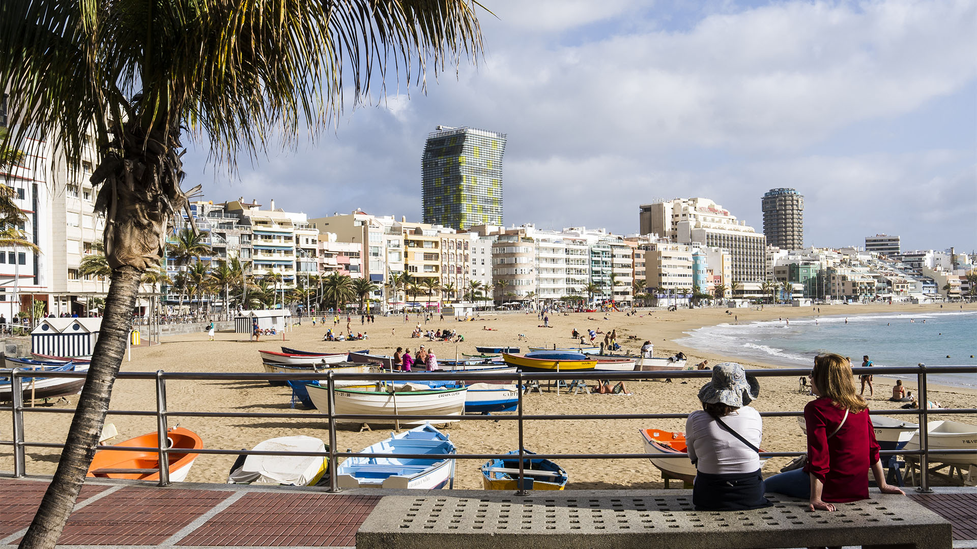 Playa de las Canteras Las Palmas de Gran Canaria.