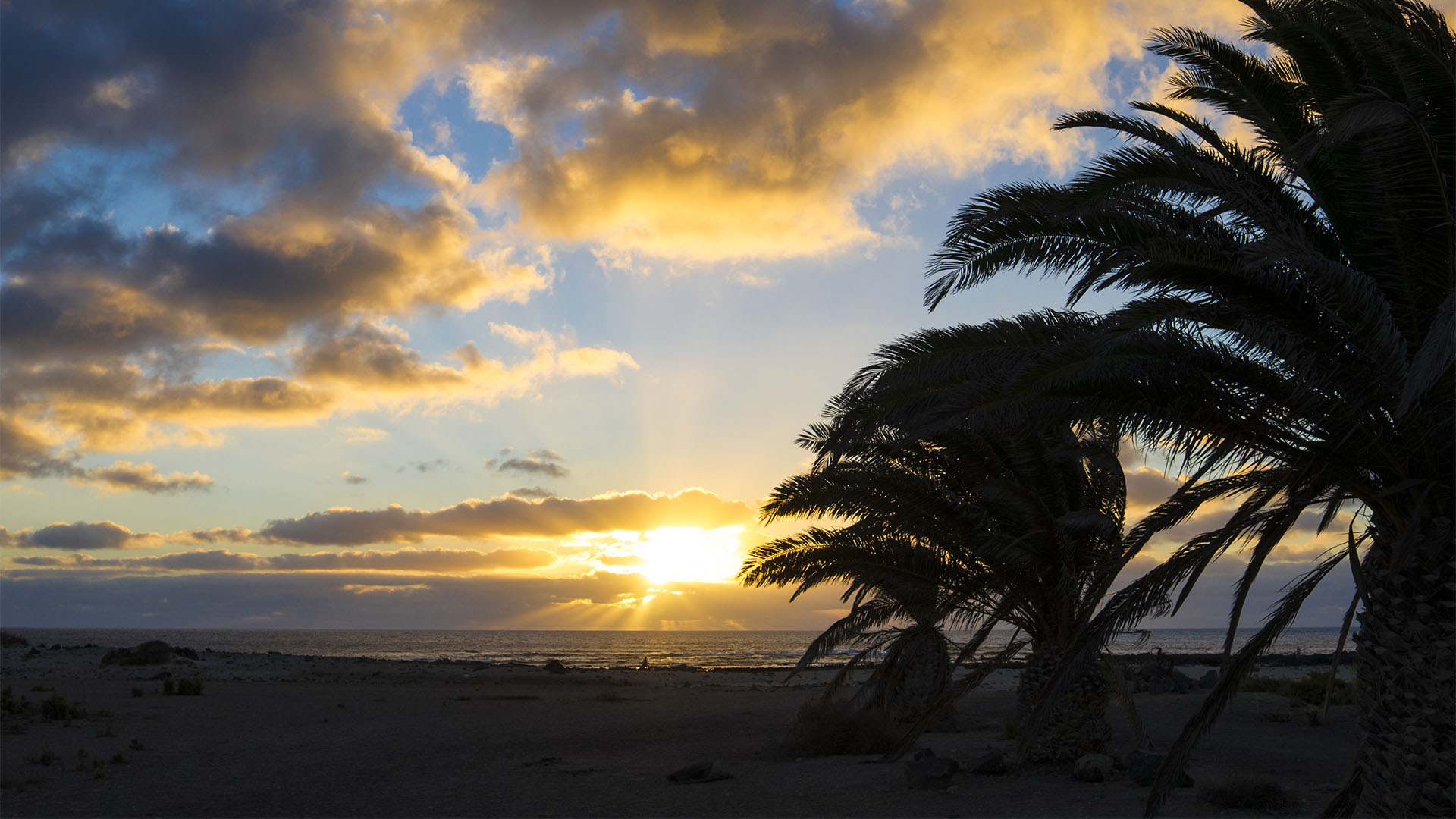 Sunset Walk Bajo Augustino El Cotillo Fuerteventura.